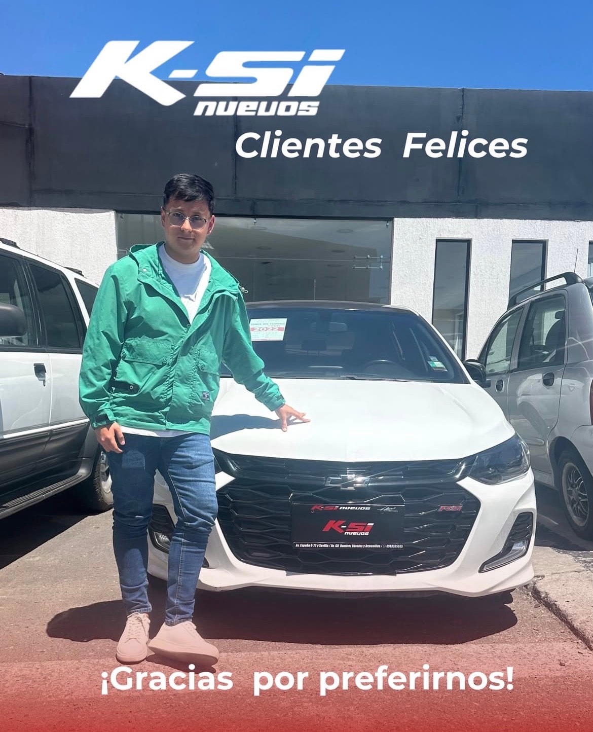 Familia con su auto comprado en K-si Nuevos